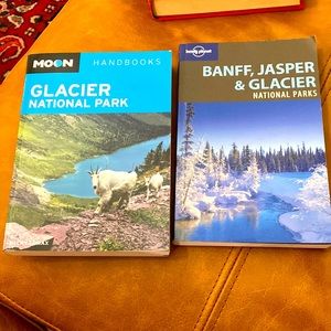 Two perfect as new paperback books. Guides to Glacier NationL park Banff Jasoer